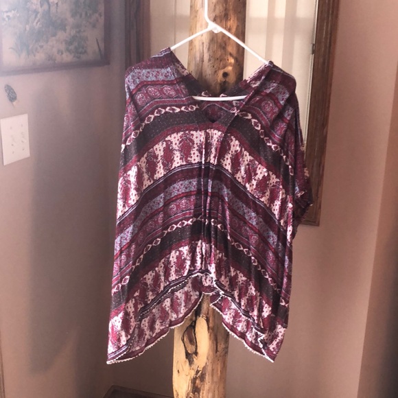 Top - Picture 2 of 2